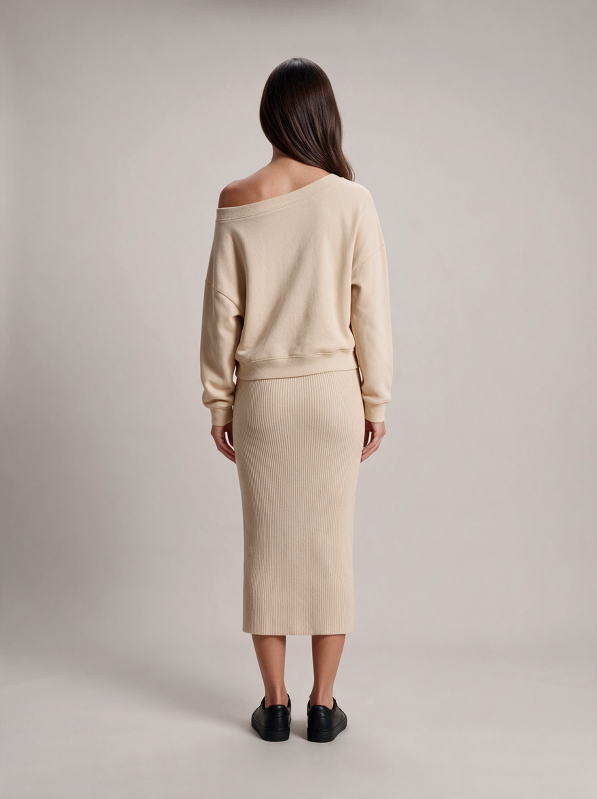 Ensemble Pull Ample et Jupe Longue en Maille – vue 7