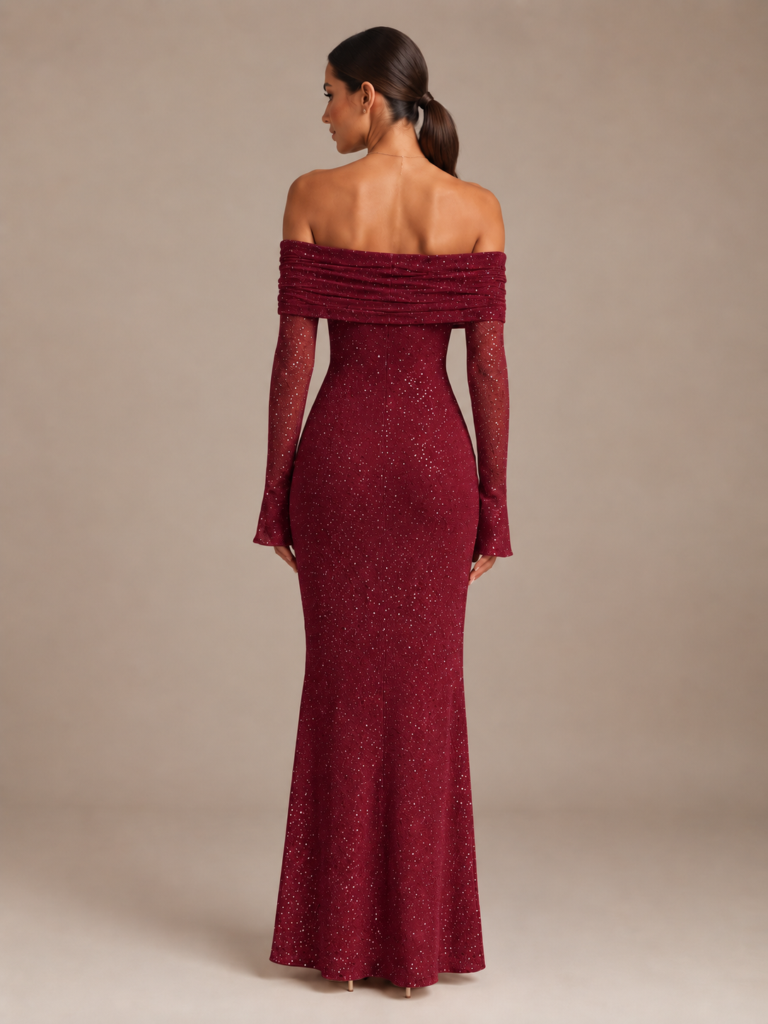 Robe Longue Pailletée Épaules Dénudées – vue 9