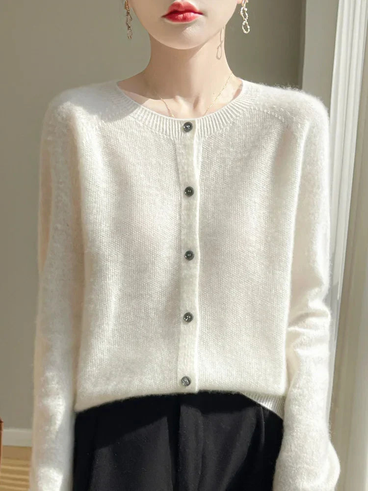 Gilet en Maille Fine de Coton Col Rond – Blanc cassé
