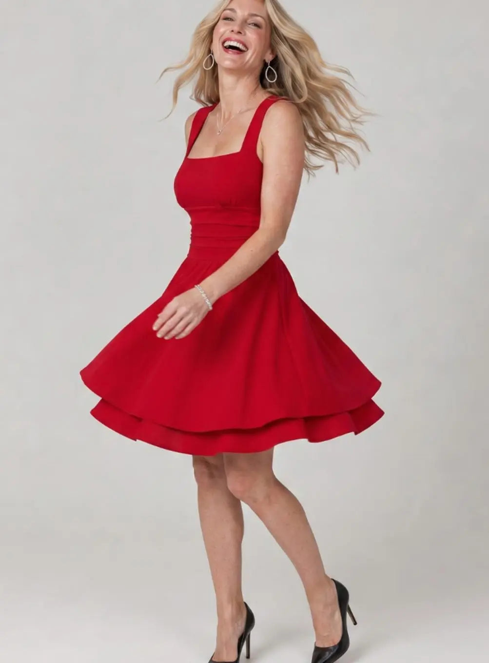 Robe Courte de Cocktail Encolure Carrée Taille Froncée – vue 4