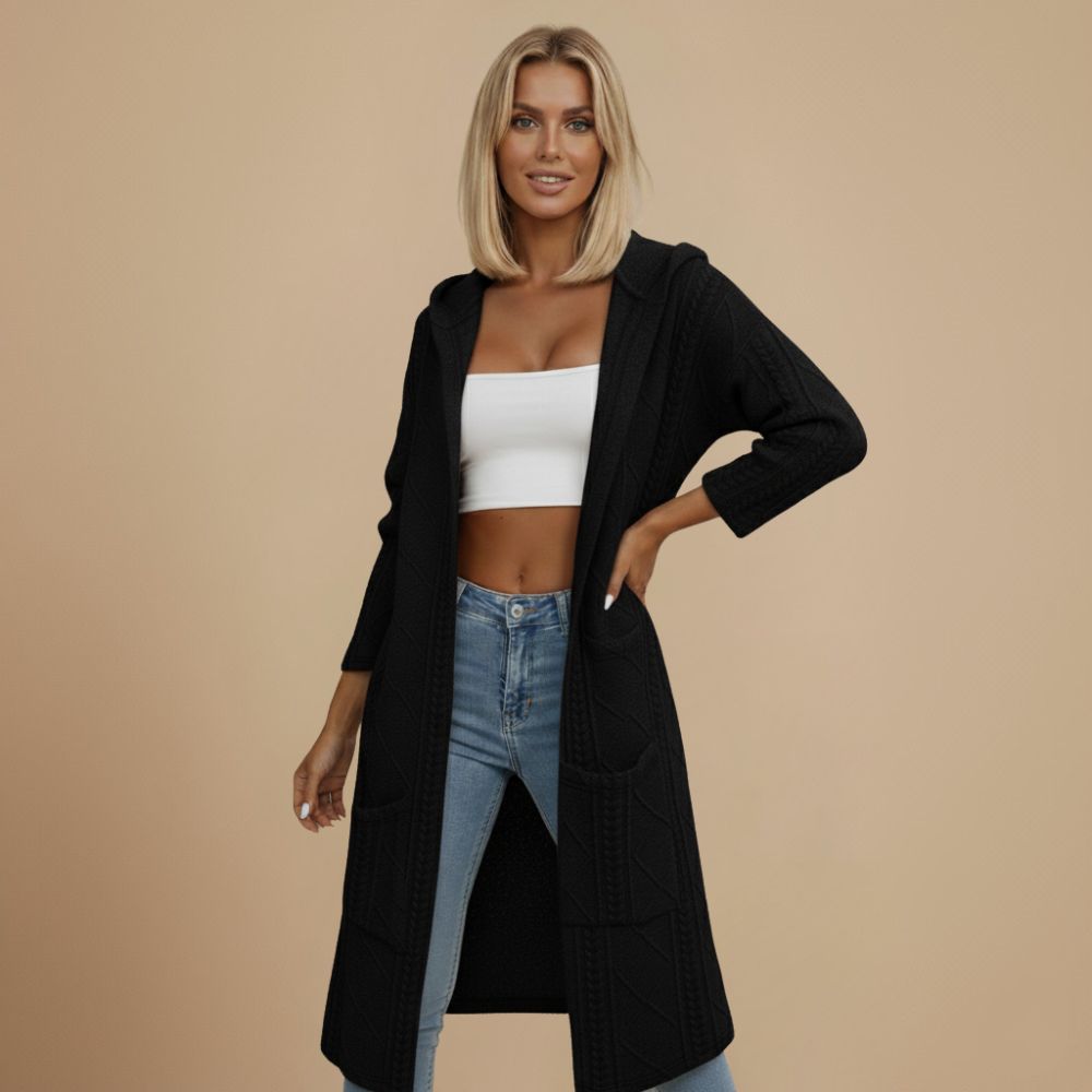 Gilet Long à Capuche en Maille Torsadée – Noir